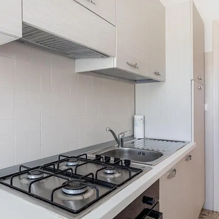 Scenic In Near Sea And Casino Apartment *