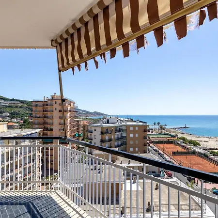 Апартаменты Scenic In Near Sea And Casino